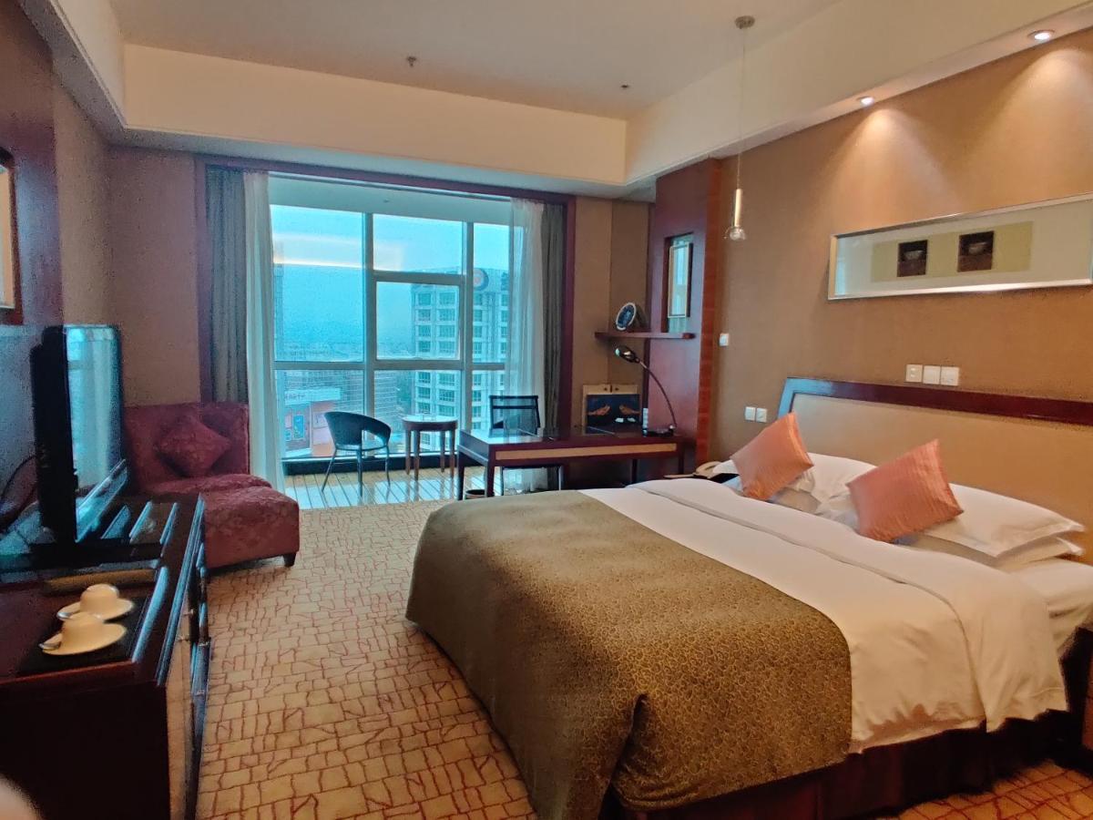 Empark Grand Hotel Kunming Kültér fotó