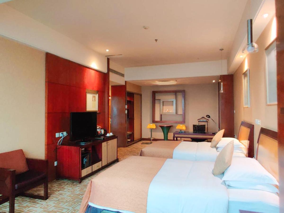 Empark Grand Hotel Kunming Kültér fotó
